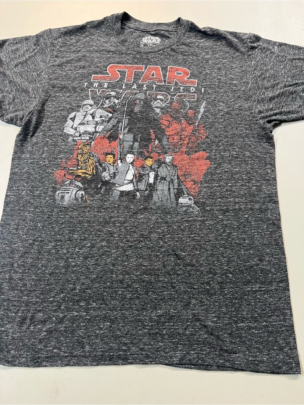 Star Wars The Last Jedi Graphic T-Shirt Men’s Medium Gray Heather Movie Tee